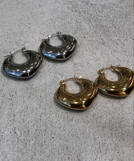 [ピアス] ドロップリーフ（素材：ステンレス）