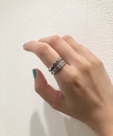 [リング] ライン（素材：ステンレス）