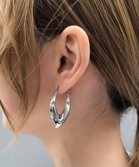 [ピアス] リーフ（素材：ステンレス）