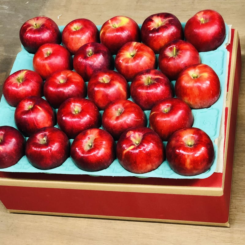ひー 長野県　紅玉りんご50玉入り 長野県 紅玉りんご50玉入り - メルカリ