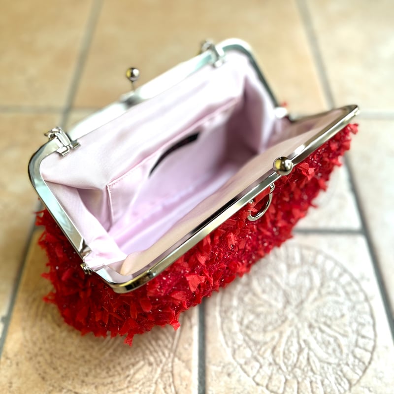 鮮やかな赤！華やかなツイードレッドが魅惑的ながま口4wayバッグ | JOLLY*S