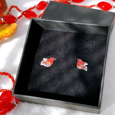 Red Bird Earrings 赤い小鳥のピアス―リトアニアのハンドメイド