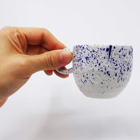 Espresso cups　エスプレッソカップ・北イタリアのハンドメイドカップ