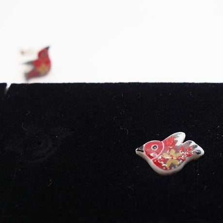 Red Bird Earrings 赤い小鳥のピアス―リトアニアのハンドメイド