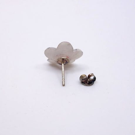 さくらみたいなお花のピアス