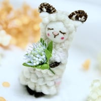 夢見るひつじ～ 手つむぎ毛糸で作った、羊毛フェルトのかわいいオブジェ