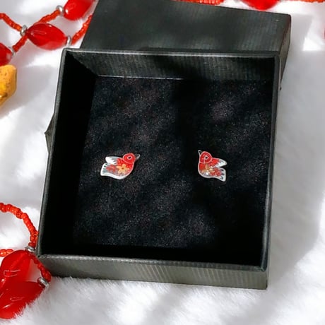 Red Bird Earrings 赤い小鳥のピアス―リトアニアのハンドメイド