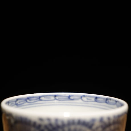 江戸期 染付猪口 蛸唐草柄
