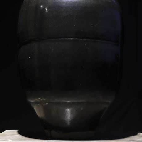 黑い茶壺  甕