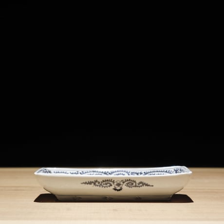 江戸幕末-明治初期染付長皿 牡丹