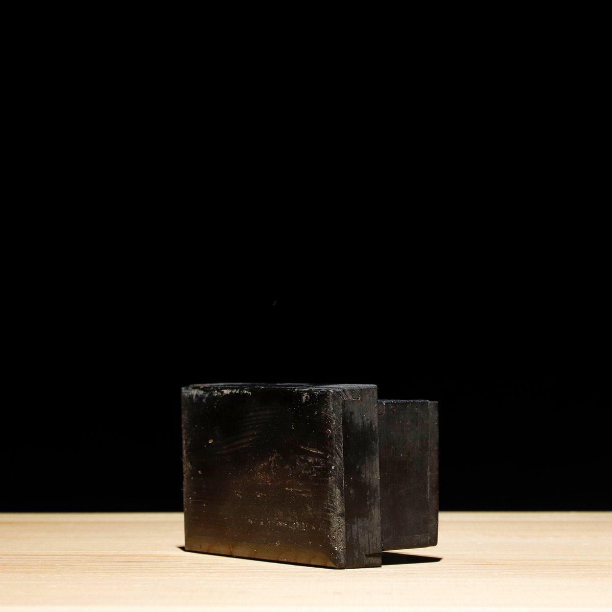 古備前　大黒様　縁起物　木箱付 黒檀突板 小引出し付き裁縫箱 大正昭和期の和骨董