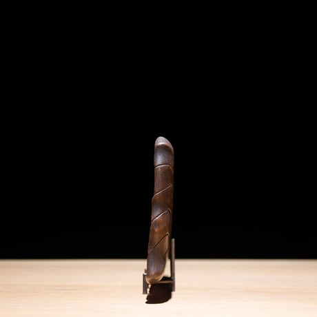 盆 蓮柄彫