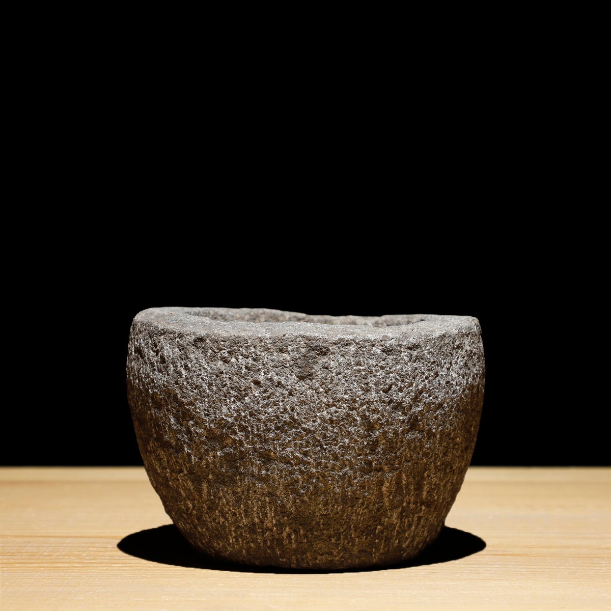 天然石製 石臼　直径約20cm 骨董　古民具 fit=scale-down,w=1200