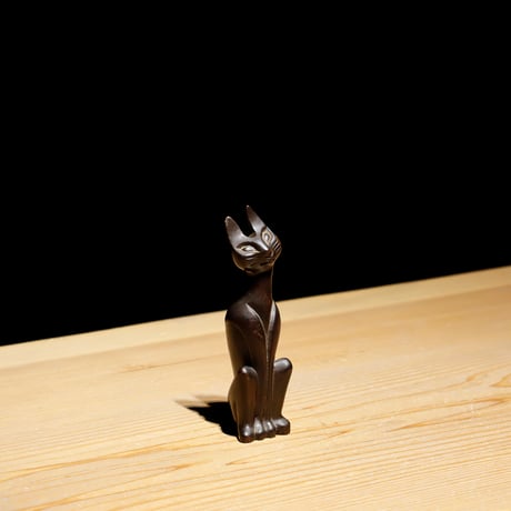 猫 木彫