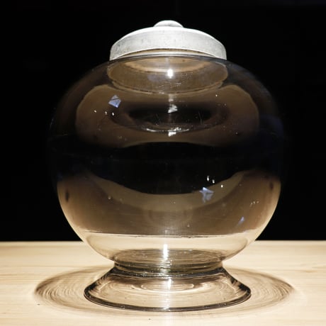古い駄菓子屋の地球瓶