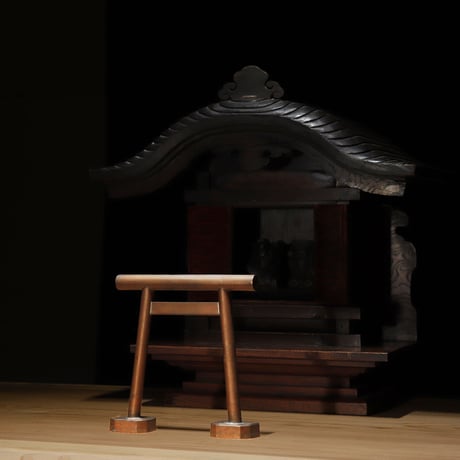 鳥居 小 銅製