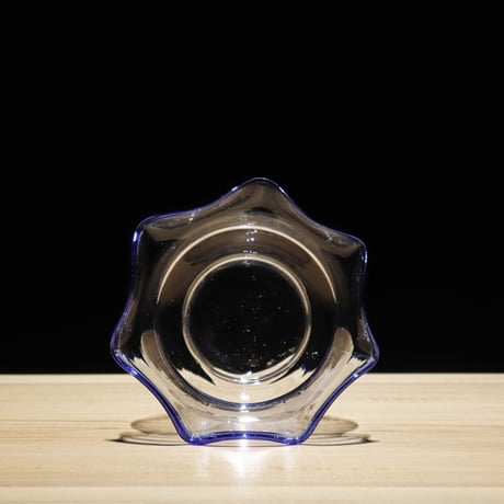 ガラスの金魚鉢
