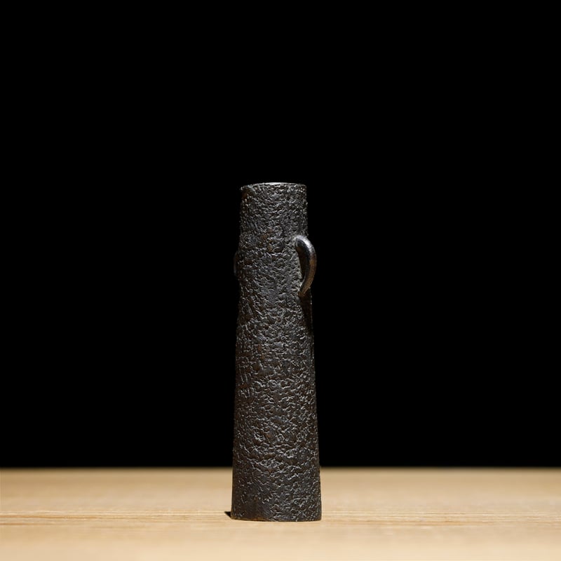 和骨董 重厚な１Ｌ南部鉄瓶 赤紫茶鉄器 珍しい胴下周り装飾付フォルム 菊/蓮摘み 和骨董 重厚な1L南部鉄瓶 赤紫茶鉄器 珍しい胴下周り装飾付