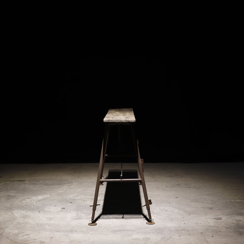 錆鉄　作業台　鉄柵　車止め　鉄棚　古鉄 錆鉄作業台鉄柵車止め鉄棚古鉄