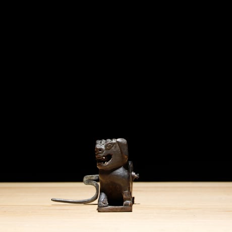 墨つぼ 獅子彫