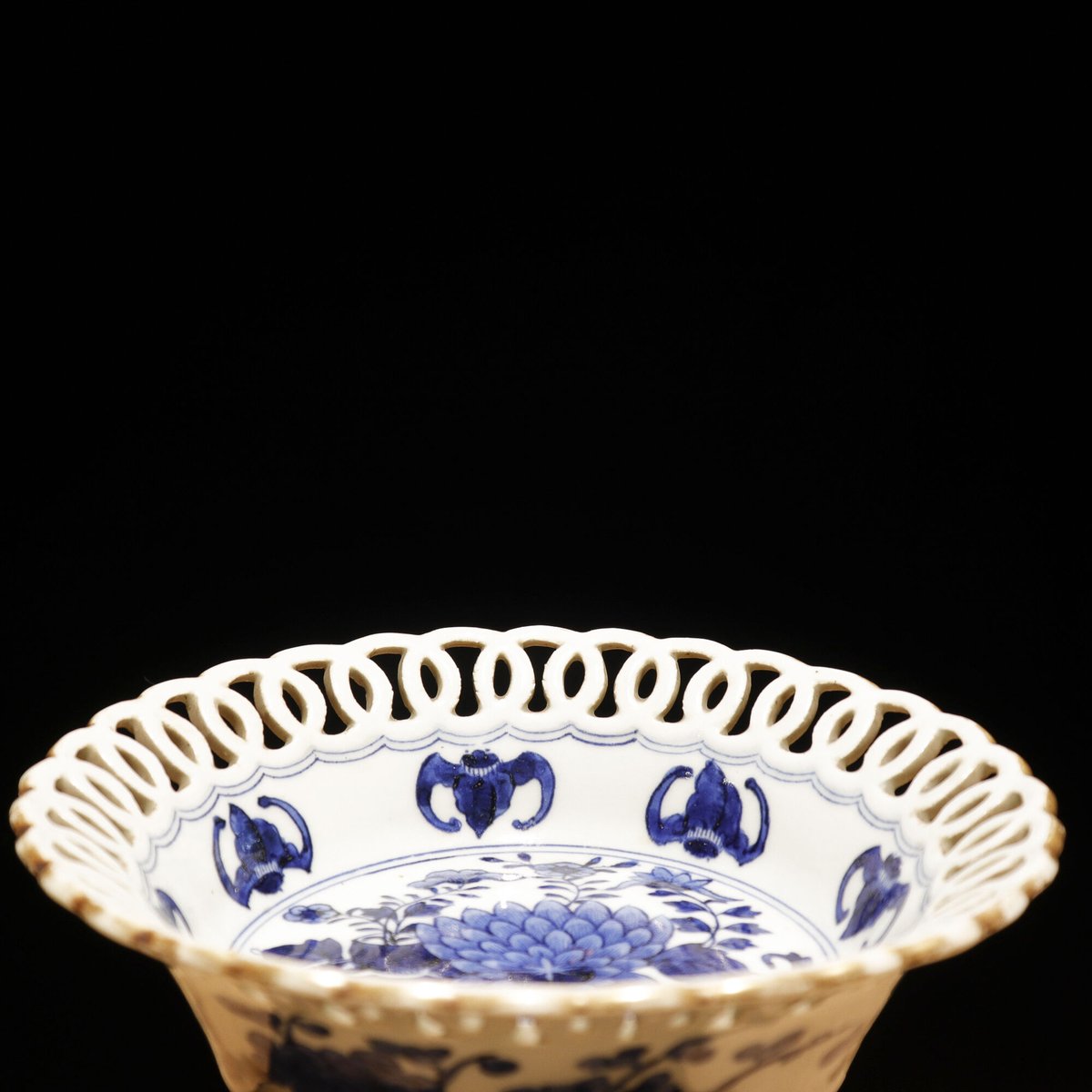 江戸中期 染付飾皿 蝙蝠柄 | 古物屋 壱両