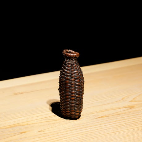 籠 一輪挿し