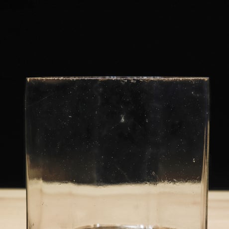 古硝子の水槽