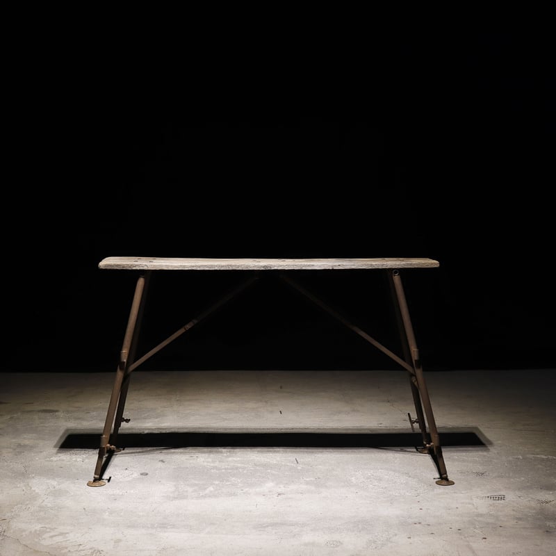 錆鉄　作業台　鉄柵　車止め　鉄棚　古鉄 錆鉄作業台鉄柵車止め鉄棚古鉄