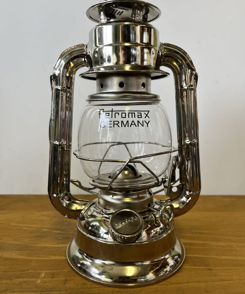 STUSSYコラボ、ペトロマックスhl1 ストームランタン petromax×stussy