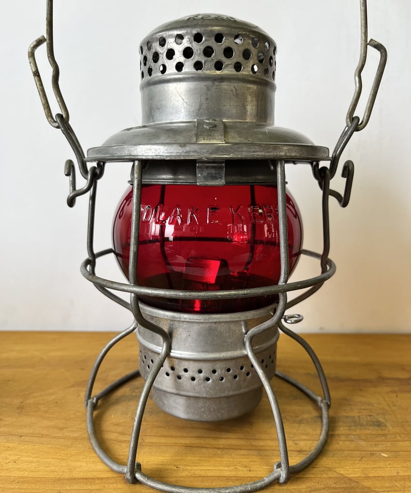 004 『NEW OLD STOCK‼️』レイルロードランタン ADLAKE KERO レッ