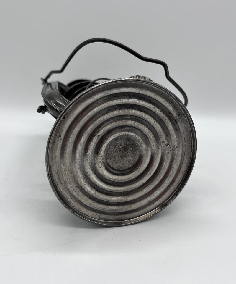 希少初期型【FEUERHND 75 ATOM】フュアーハンド ハリケーンランタン フュアーハンド史上最小のNo.75アトム。自転車用のライトだった