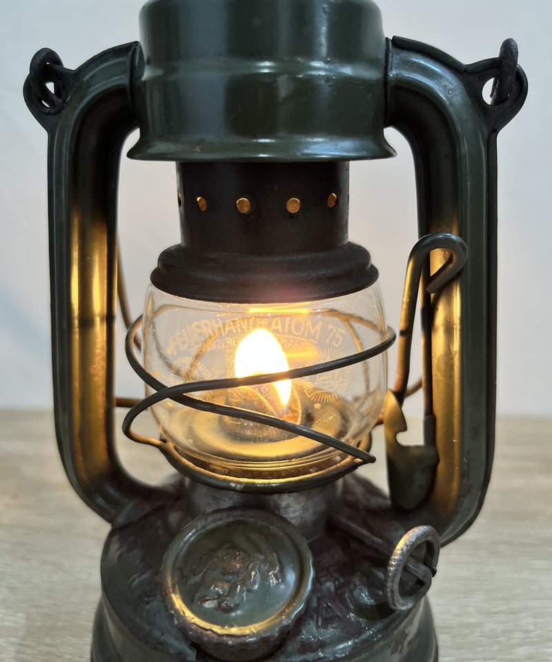 002 FEUERHAND No.75 ATOM オリーブ | ヴィンテージランタン販売のお 002 FEUERHAND No.75 ATOM オリーブ | ヴィンテージランタン販売のお
