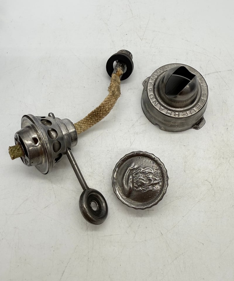 004 レアアイテム‼️FEUERHAND No.75 ATOM MSKo『Marching