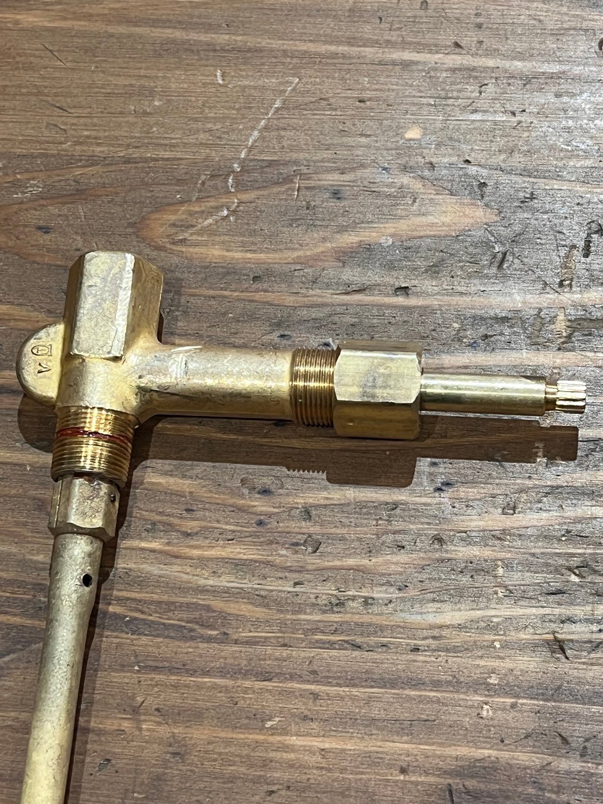 コールマン系 252A用パーツ ジェネレーター下部 | ヴィンテージ