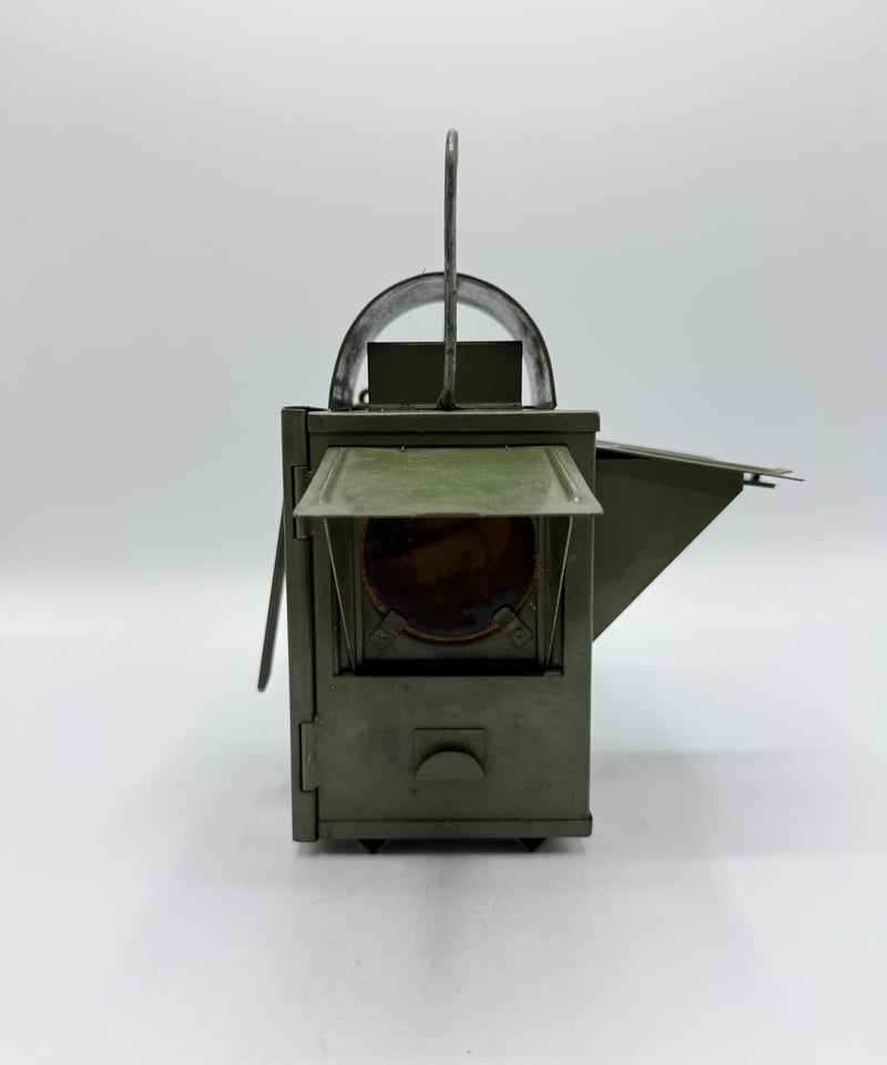 001 ミリタリーシグナルランタン | ヴィンテージランタン販売のお店
