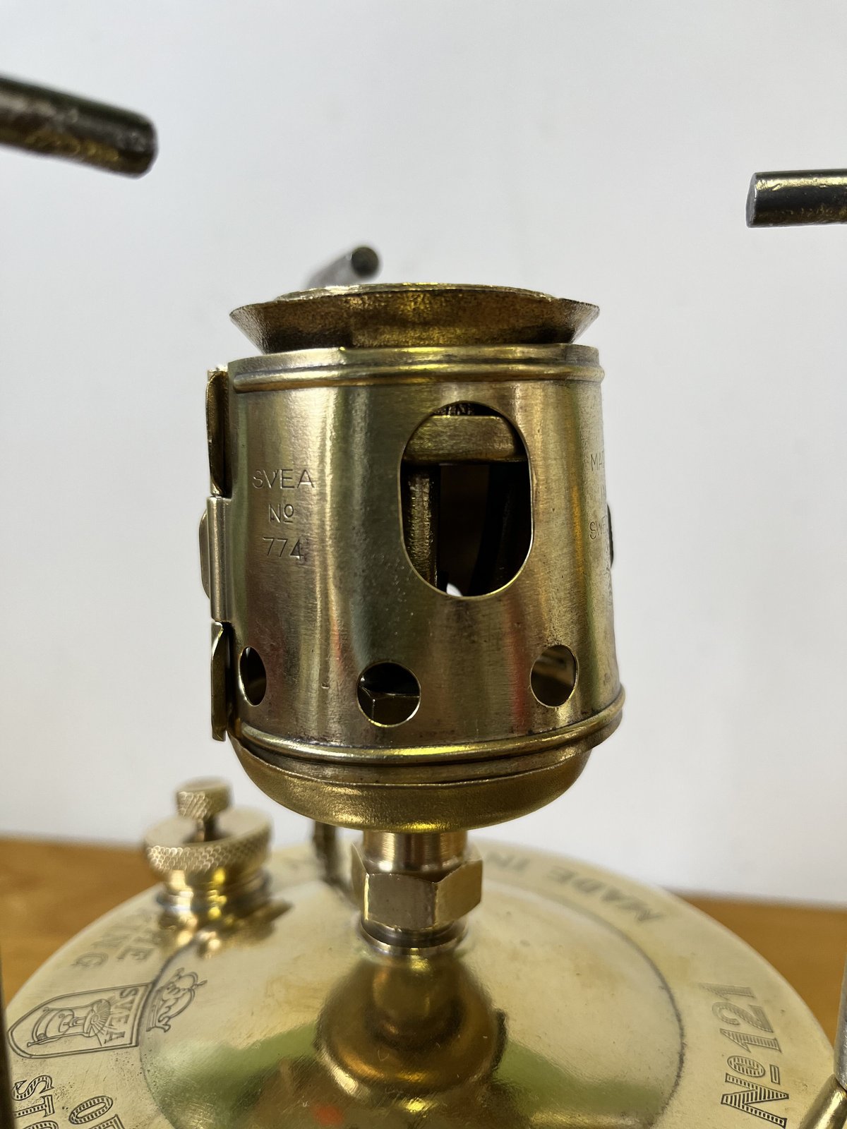 バーベキュー・調理用品 SVEA No.121 MADE IN SWEDEN OLD VINTAGE SVEA NO. 121 MADE IN SWEDEN BRASS KEROSENE SMALL