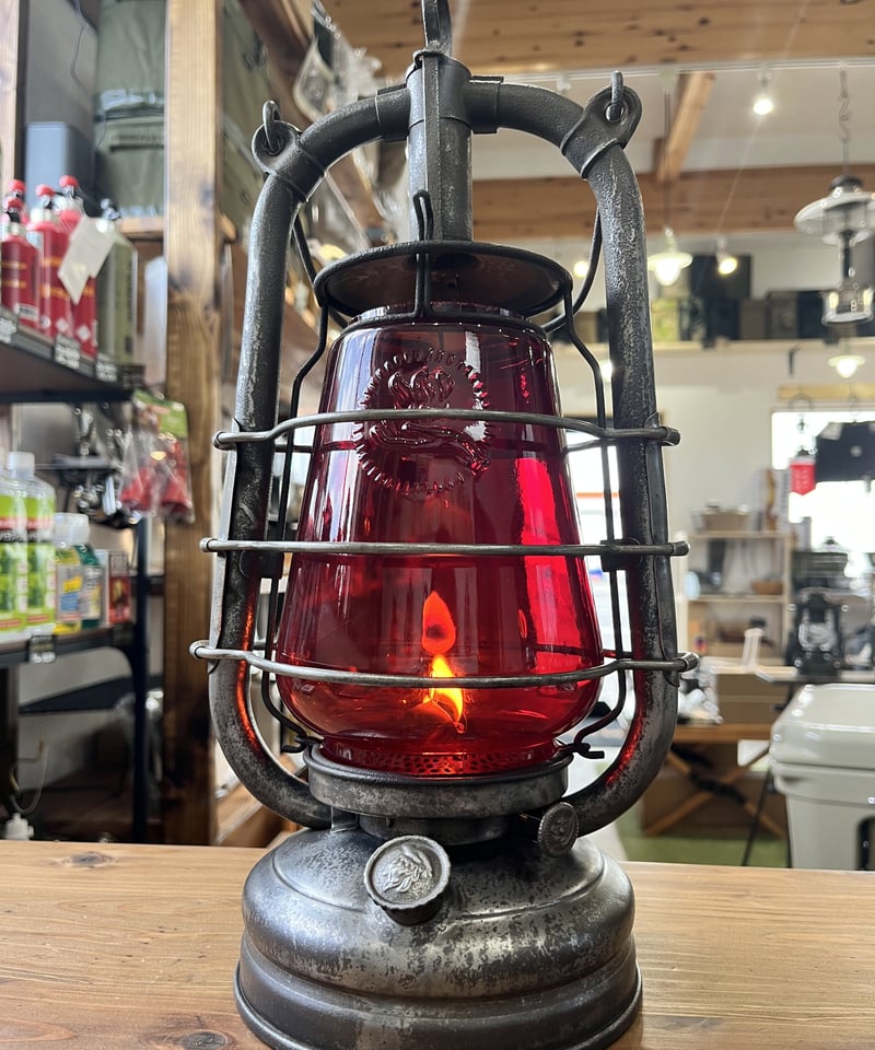 FEUERHAND Nr.201 ワインレッド | ヴィンテージランタン販売のお FEUERHAND Nr.201 ワインレッド | ヴィンテージランタン販売のお