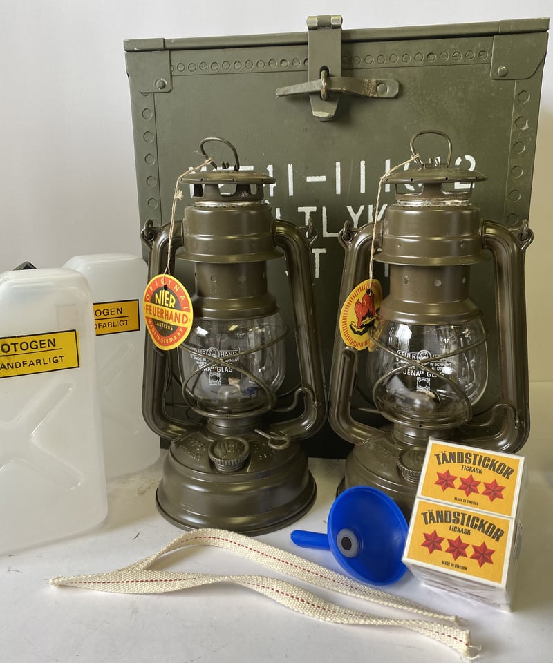 New Old Stock‼️』FEUERHAND No.276 スウェーデン軍用??ランタ New Old Stock‼️』FEUERHAND No.276 スウェーデン軍用??ランタ