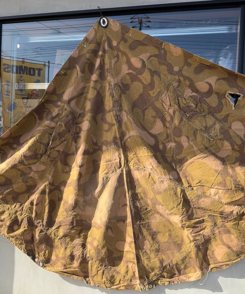 ❗️最終値下❗️ハンガリー軍幕 極美品 デッドストック ハリケーンカモ 2枚 ハンガリー軍幕 デッドストック 極美品 - メルカリ