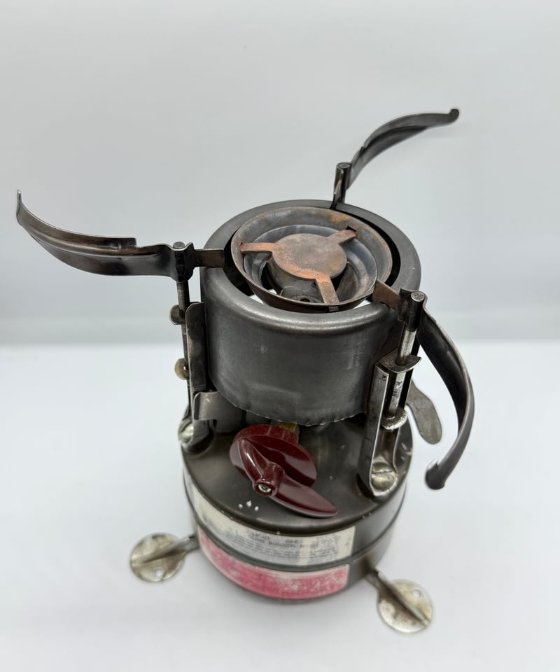 Coleman - 米軍払下げ品　1981年製　FIESTA社　ストーブ FIESTA(フィエスタ)社製！軍用ストーブM-1950のデッドストックが