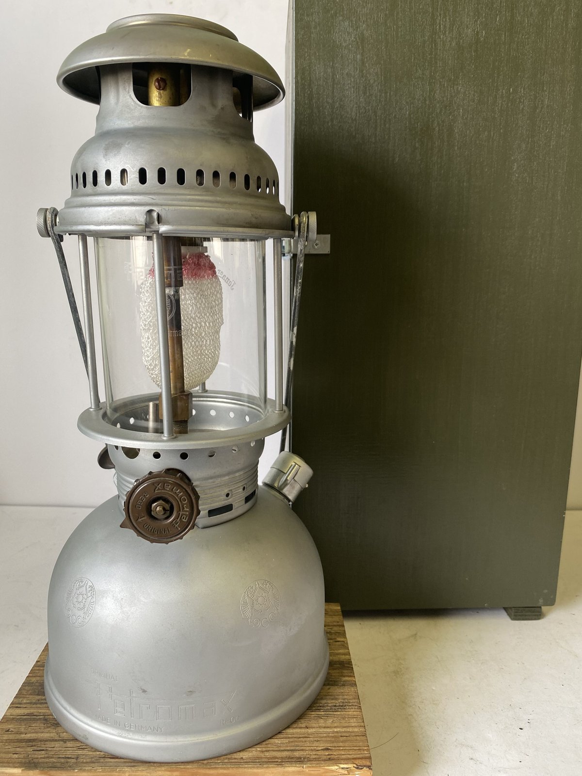 PETROMAX 250CP 専用ケース付き | ヴィンテージランタン販売のお