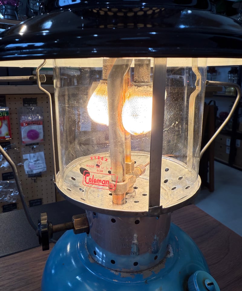 バースデーランタン‼️1969年7月製造 Sears Model 476.74070 ブルー&