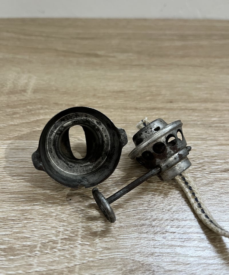 002 FEUERHAND No.75 ATOM オリーブ | ヴィンテージランタン販売 002 FEUERHAND No.75 ATOM オリーブ | ヴィンテージランタン販売