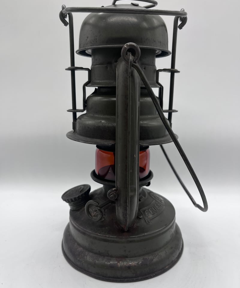 FEUERHAND 176lu フュアーハンド OLDランタンの中で最も無骨！Feuerhand No.176Lu - Plank House