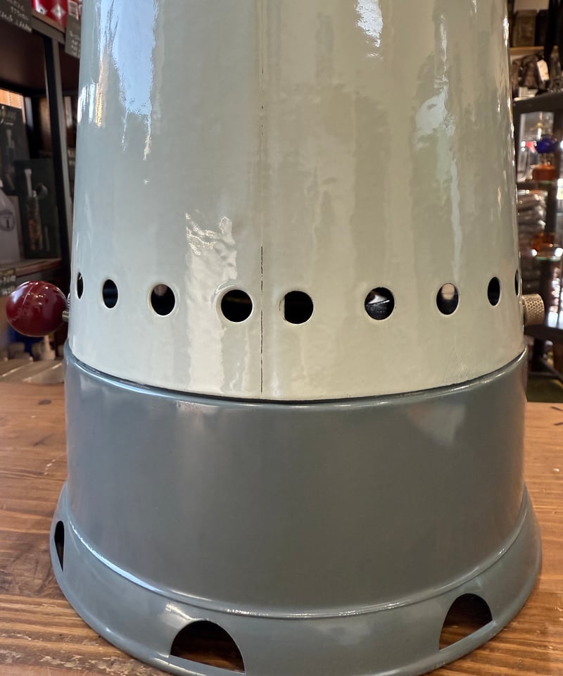 スイス軍用ミリタリー石油ストーブ TURM社『L51』ドイツ製 スイス軍用ミリタリー石油ストーブ TURM社『L51』ドイツ製