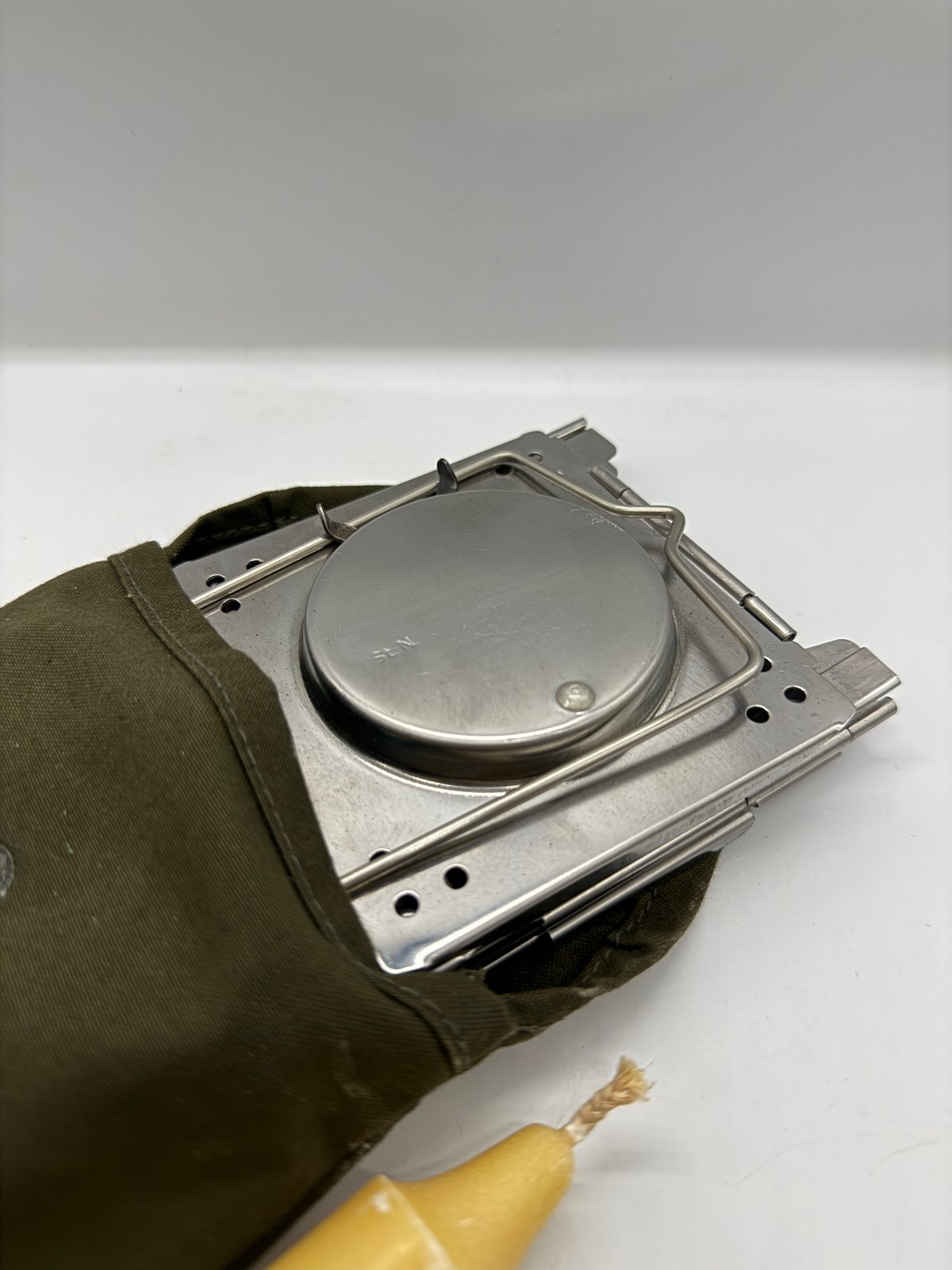 001 スイス軍用フォールディングキャンドルランタン 001 スイス軍用フォールディングキャンドルランタン