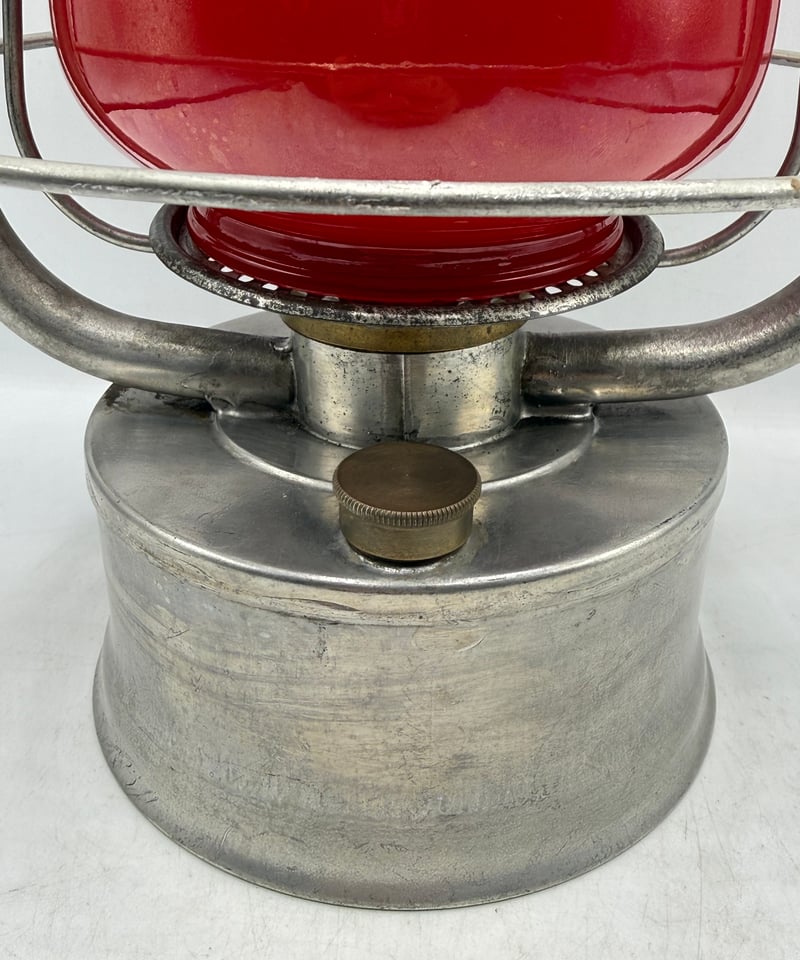 レアアイテム❗️HELVETIA スイス軍用ミリタリーランタン レッド