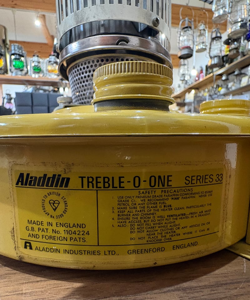 レアアイテム❗️Aladdin アラジン 石油ストーブ SERIES33 TREBLE-O
