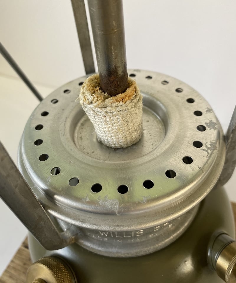 Vapalux 21C ミリタリーランタン 英国製1974年 未使用 Vapalux 21C ミリタリーランタン 英国製1974年 未使用 VAPALUX