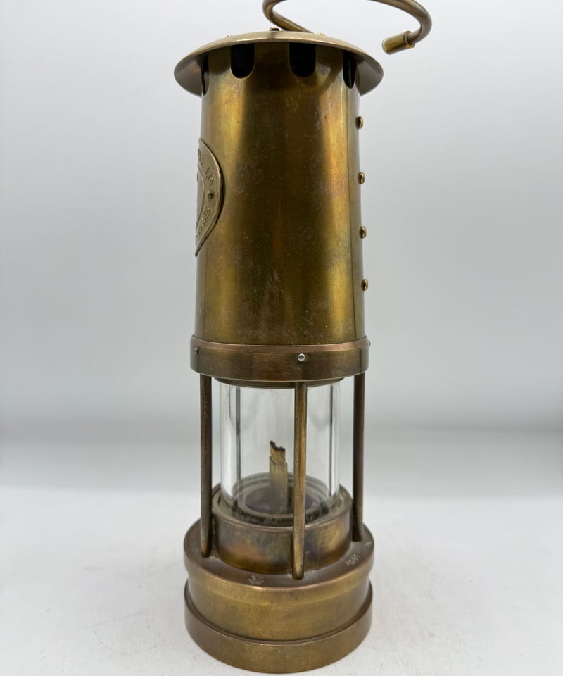 009 E. Thomas & Williams カンブリアンランタン ブラスシールド |